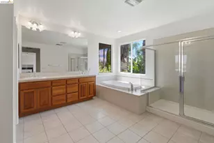 1050 Overland Pl, Vacaville, CA 95687 - Photo 38