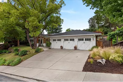 184 Lowell Dr, Danville, CA 94526 - Photo 4