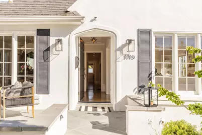 1115 Clarendon Cres, Oakland, CA 94610 - Photo 6