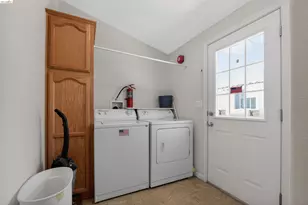 108 Palm Dr, Union City, CA 94587 - Photo 20