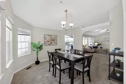 108 Palm Dr, Union City, CA 94587 - Photo 12