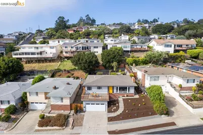 6941 Fairview Drive, El Cerrito, CA 94530 - Photo 34