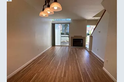 7247 Cronin Cir, Dublin, CA 94568 - Photo 6