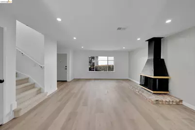 1808 Wildbrook Ct #D, Concord, CA 94521 - Photo 8