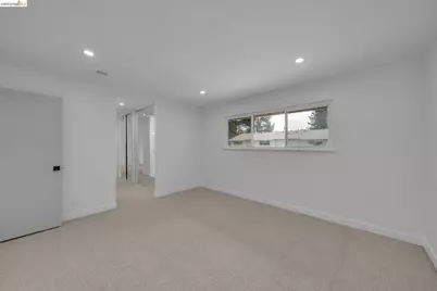 1808 Wildbrook Ct #D, Concord, CA 94521 - Photo 32