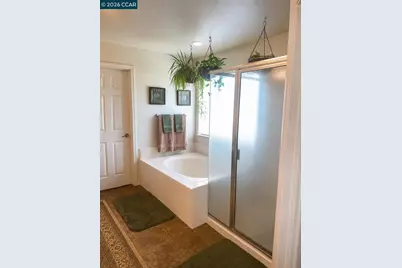 1567 Purple Martin Ln, Manteca, CA 95337 - Photo 2