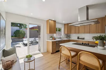 5263 Proctor Avenue, Oakland, CA 94618 - Photo 14