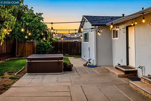 1346 Maryland Dr, Concord, CA 94521 - Photo 32
