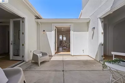 2361 Coral Sea St, Alameda, CA 94501 - Photo 52