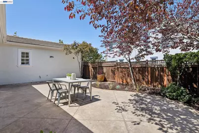 2361 Coral Sea St, Alameda, CA 94501 - Photo 78