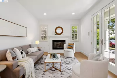 2361 Coral Sea St, Alameda, CA 94501 - Photo 4
