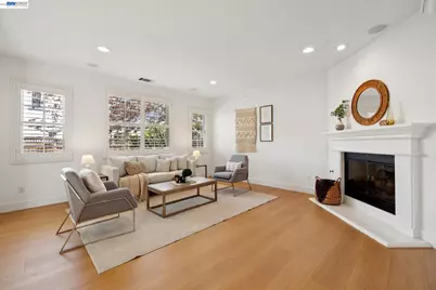 2361 Coral Sea St, Alameda, CA 94501 - Photo 16