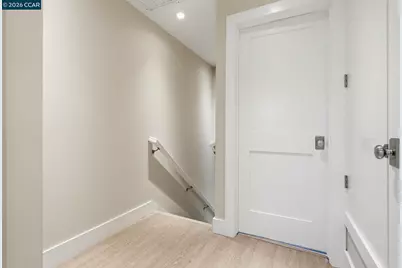 30 Miramonte Dr, Moraga, CA 94556 - Photo 14