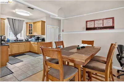 859 52nd Street, Oakland, CA 94608 - Photo 4