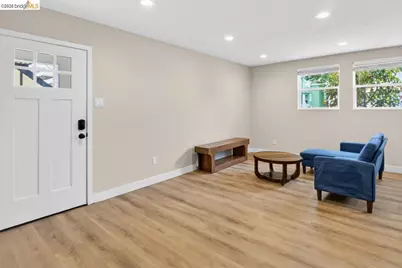 859 52nd Street, Oakland, CA 94608 - Photo 10