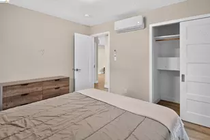 859 52nd St, Oakland, CA 94608 - Photo 12