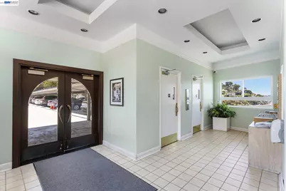 100 South #208, Sausalito, CA 94965 - Photo 20