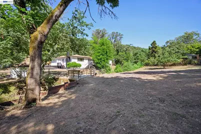 31067 Palomares Rd, Castro Valley, CA 94552 - Photo 56