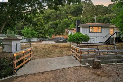 31067 Palomares Rd, Castro Valley, CA 94552 - Photo 44