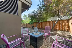 574 48th St, Oakland, CA 94609 - Photo 30