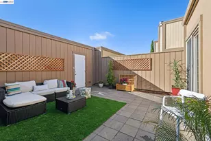 1118 Bismarck Ln, Alameda, CA 94502 - Photo 26