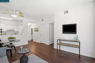 1860 Tice Creek Dr #1210, Walnut Creek, CA 94595 - Photo 4