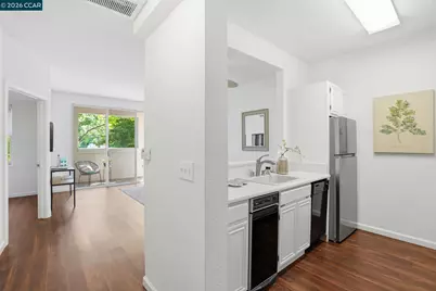 1860 Tice Creek Dr #1210, Walnut Creek, CA 94595 - Photo 8
