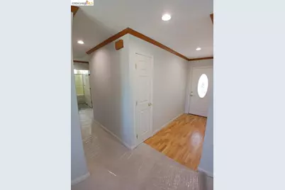 2332 Saint George Dr, Concord, CA 94520 - Photo 4