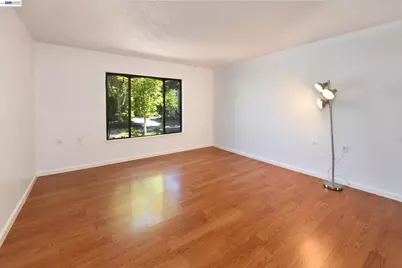2201 Pine Knoll Dr #3, Walnut Creek, CA 94595 - Photo 8