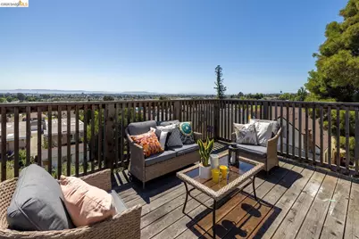 7523 Outlook Ave, Oakland, CA 94605 - Photo 34