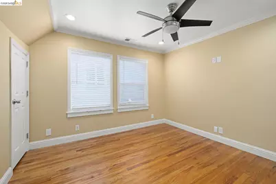 7523 Outlook Ave, Oakland, CA 94605 - Photo 28