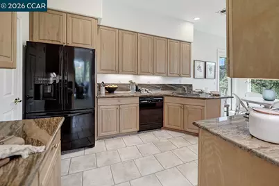 587 High Eagle Ct, Walnut Creek, CA 94595 - Photo 14