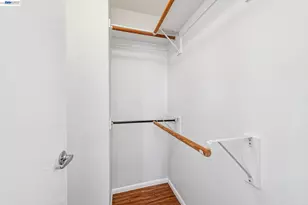 1217 67th St, Oakland, CA 94608 - Photo 38