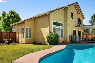 1110 Plymouth Dr, Tracy, CA 95376 - Photo 34