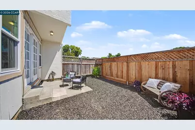 118 Creekside Ct, El Sobrante, CA 94803 - Photo 26