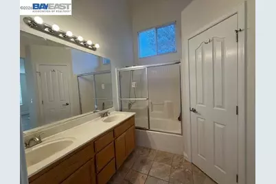 5405 Buffalo Court, Antioch, CA 94531 - Photo 2