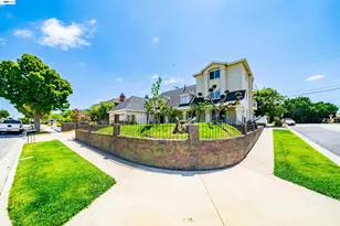 1622 Pegasus St, Newport Beach, CA 92660 - Photo 6