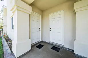 1622 Pegasus St, Newport Beach, CA 92660 - Photo 82