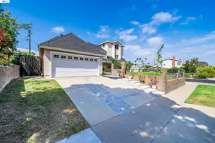 1622 Pegasus St, Newport Beach, CA 92660 - Photo 6