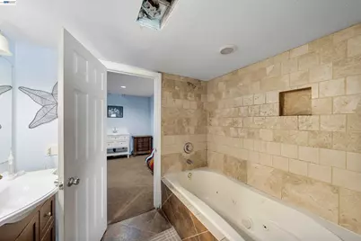 1622 Pegasus St, Newport Beach, CA 92660 - Photo 54