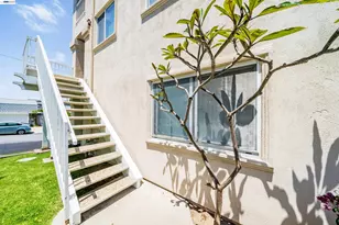 1622 Pegasus St, Newport Beach, CA 92660 - Photo 74