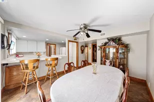 1622 Pegasus St, Newport Beach, CA 92660 - Photo 42