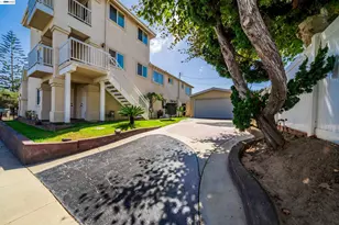 1622 Pegasus St, Newport Beach, CA 92660 - Photo 78