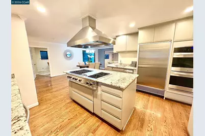 2589 Pebble Beach Loop, Lafayette, CA 94549 - Photo 8