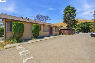 585 Old Canyon Rd, Fremont, CA 94536 - Photo 8