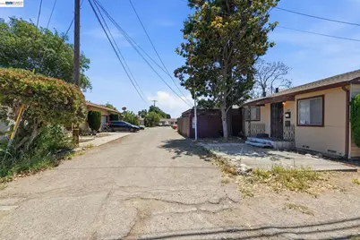 585 Old Canyon Rd, Fremont, CA 94536 - Photo 12