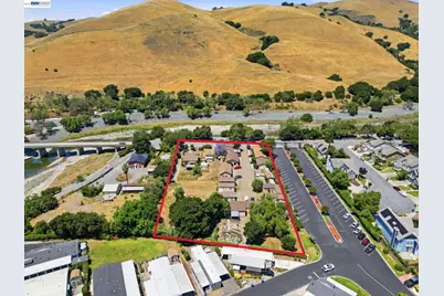 585 Old Canyon Rd, Fremont, CA 94536 - Photo 46