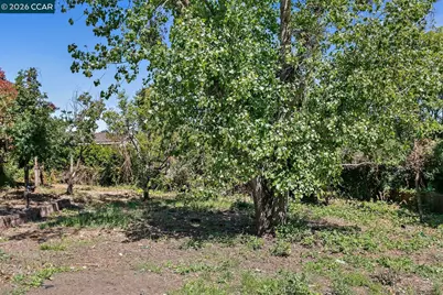760 Kelvin Rd, El Sobrante, CA 94803 - Photo 36