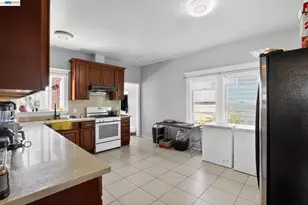1810 Adeline St, Oakland, CA 94607 - Photo 10
