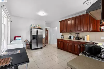 1810 Adeline St, Oakland, CA 94607 - Photo 8